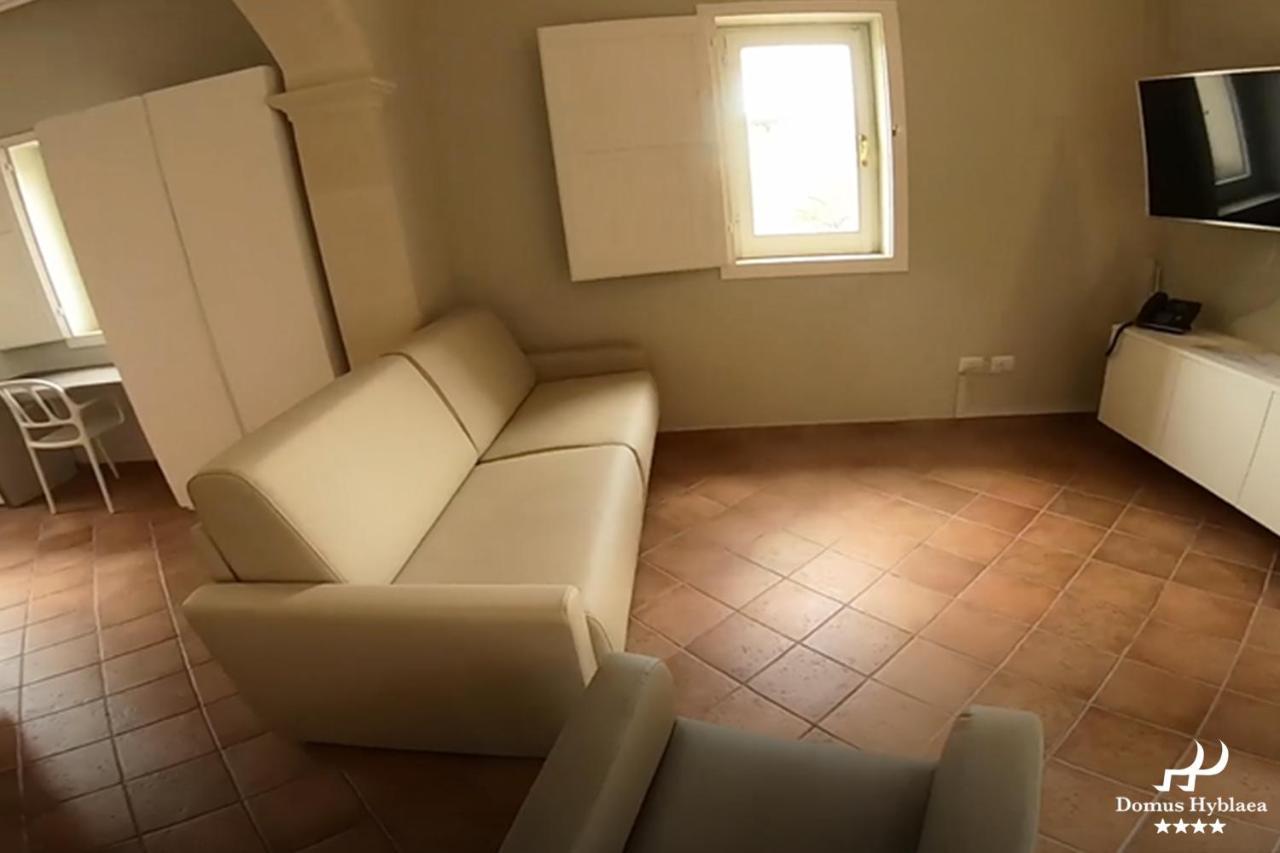 Domus Hyblaea Resort Палаццоло-Акреиде Экстерьер фото